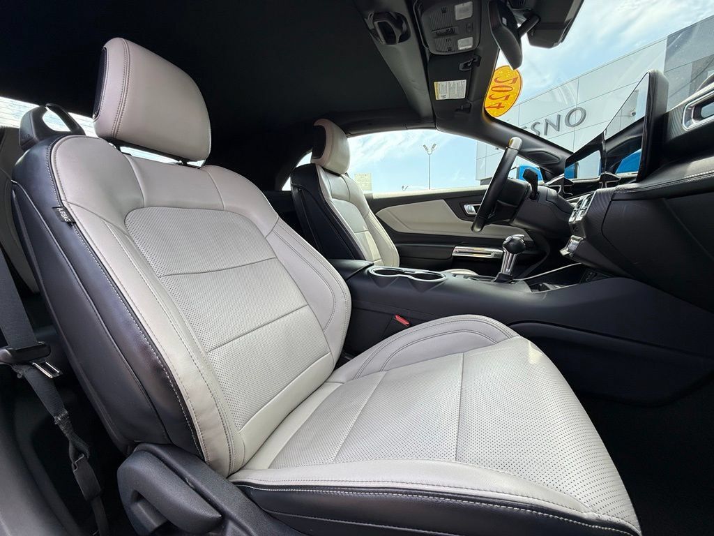 Used 2024 Ford Mustang Premium RWD image 15