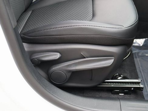 New 2026 Jeep Compass Latitude AWD/4WD image 10