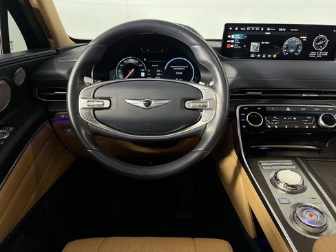 Used 2023 Genesis GV80 2.5T w/ Prestige 20" Package image 15