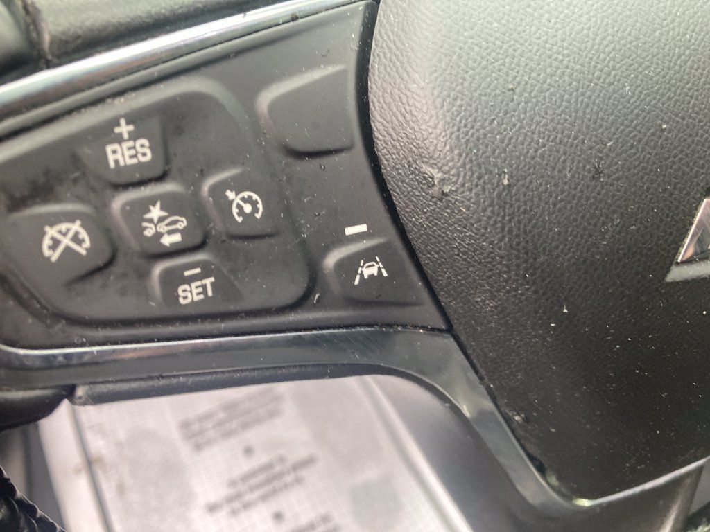 Used 2021 Chevrolet Equinox LT AWD/4WD image 39