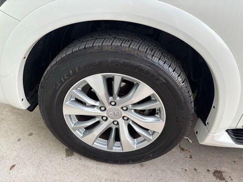 Used 2016 INFINITI QX80 2WD w/ Signature Edition Package image 12