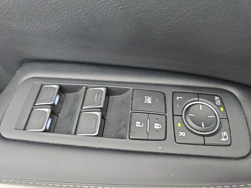 Used 2022 Lexus RX 450hL AWD w/ Premium Package image 29