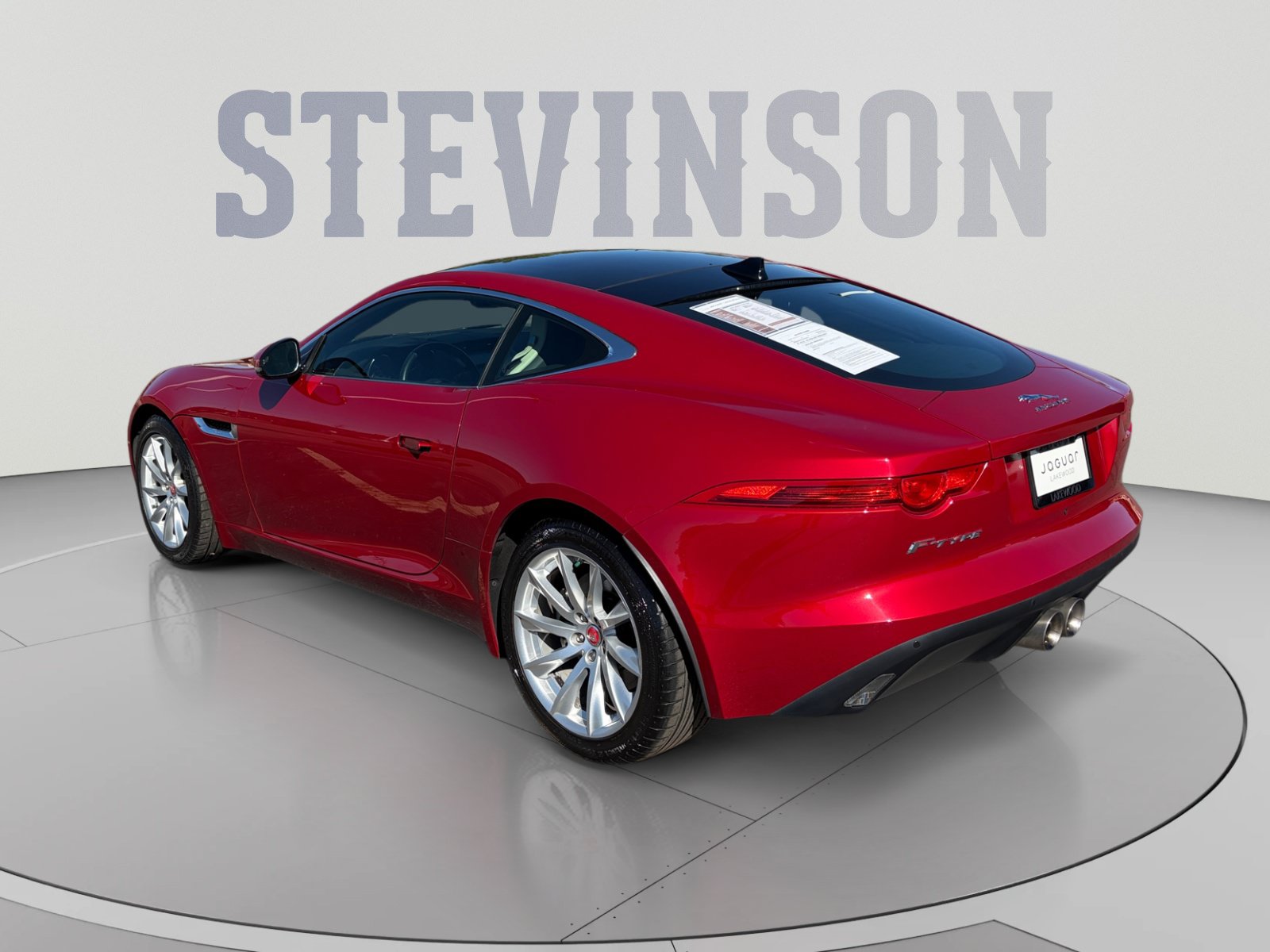 Used 2016 Jaguar F-TYPE Coupe RWD image 3