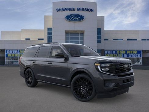 New 2026 Ford Expedition Platinum AWD/4WD image 7