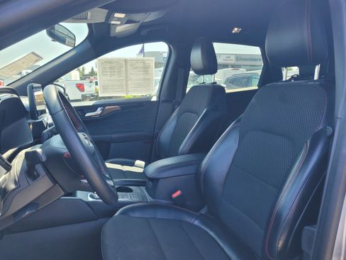 Used 2023 Ford Escape ST-Line image 21