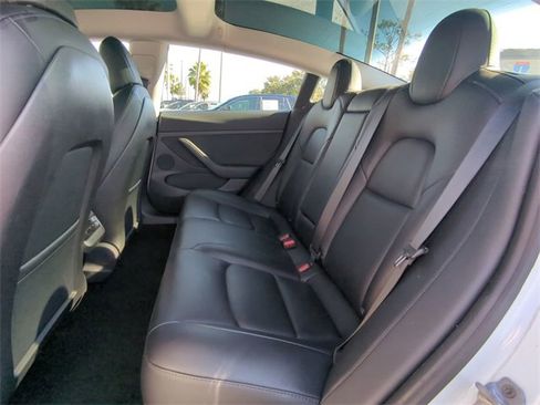 Used 2021 Tesla Model 3 Long Range image 14