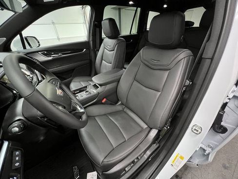 New 2025 Cadillac XT6 Premium Luxury w/ Technology Package image 16