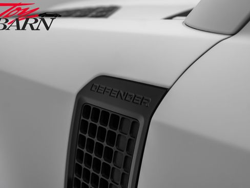 Used 2023 Land Rover Defender 130 SE AWD/4WD image 15