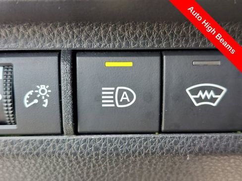 Certified 2023 Toyota RAV4 SE w/ Weather & Moonroof Package AWD/4WD image 22