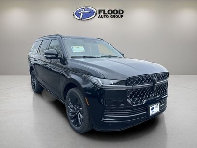 New 2026 Lincoln Navigator Reserve w/ Jet Appearance Package