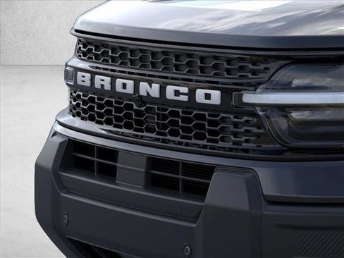 New 2026 Ford Bronco Sport Outer Banks w/ Outer Banks Tech Package+ AWD/4WD image 17