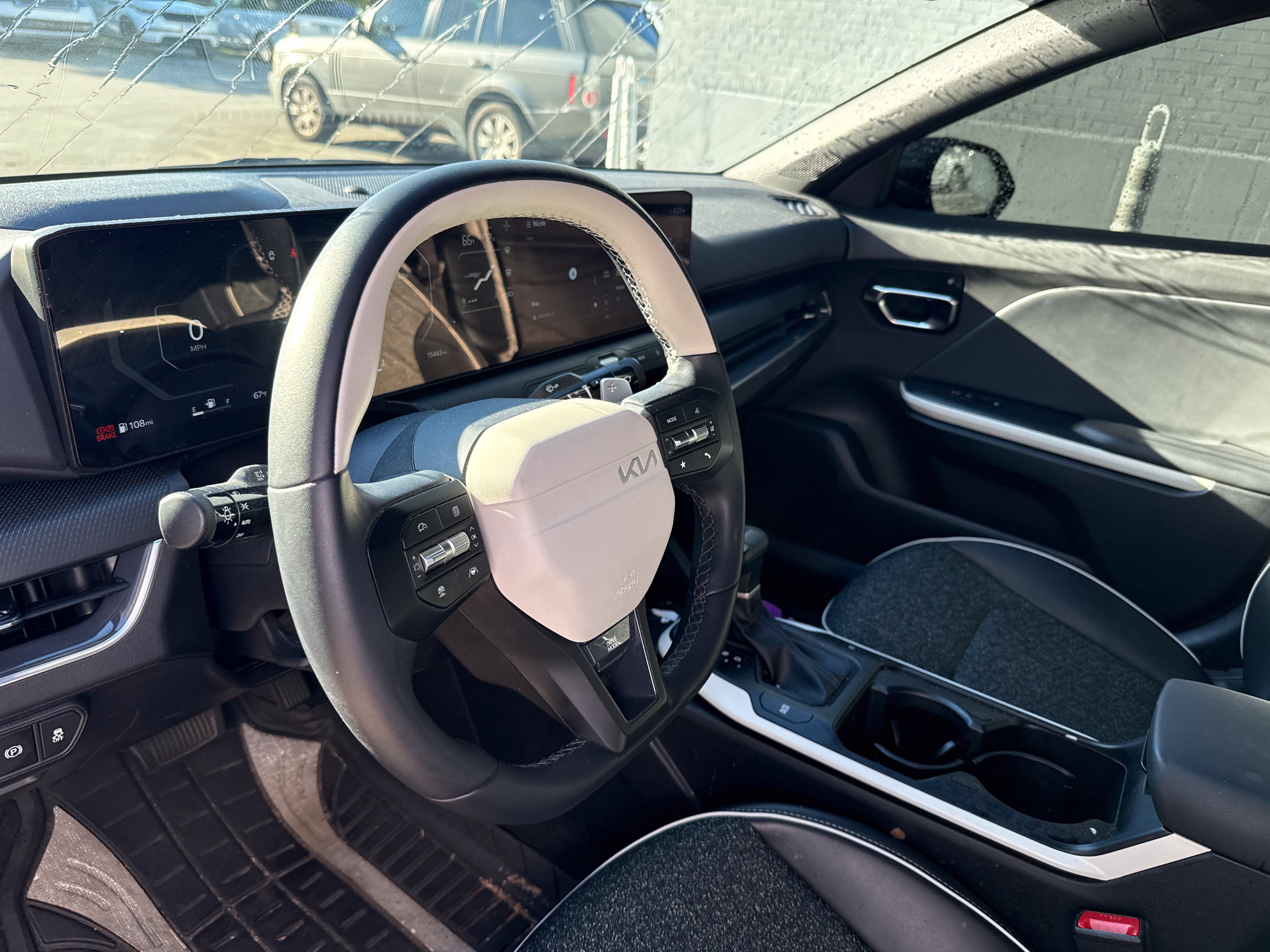 Used 2025 Kia K4 GT-Line w/ GT-Line Sunroof Package FWD image 8