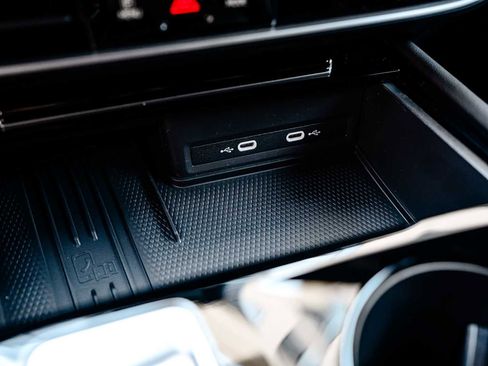 New 2025 Volkswagen Atlas Cross Sport SEL Premium R-Line image 32