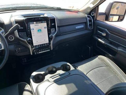 Used 2024 RAM 3500 Laramie AWD/4WD image 57