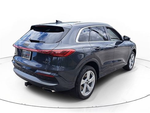 New 2025 Audi Q5 Premium Plus image 4