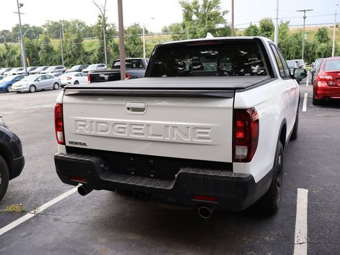 Certified 2025 Honda Ridgeline Black Edition image 7