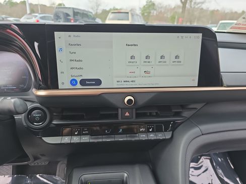 Used 2023 Toyota Crown XLE image 22