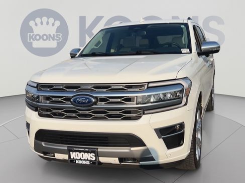 Used 2024 Ford Expedition Platinum AWD/4WD image 5
