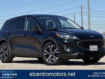 Used 2022 Ford Escape SE w/ SE Sport Appearance Package