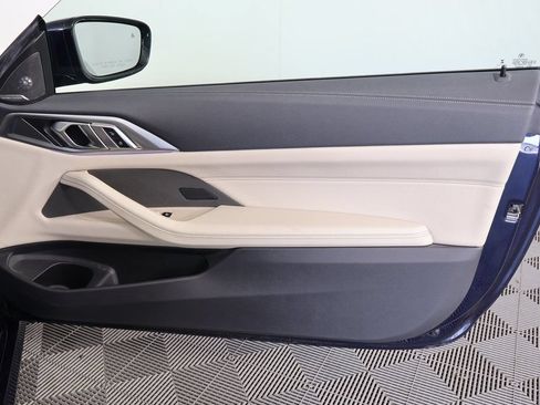 Used 2023 BMW 430i Convertible w/ M Sport Package RWD image 12