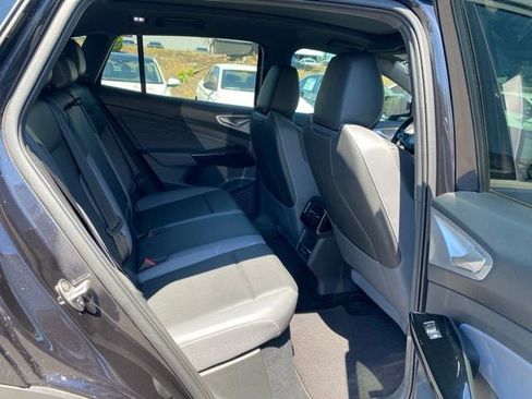 Used 2023 Volkswagen ID.4 Pro S AWD/4WD image 13