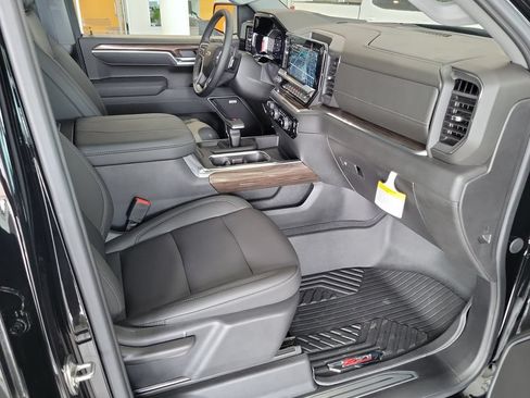 New 2026 Chevrolet Silverado 1500 RST w/ RST All Star Premium Package AWD/4WD image 16