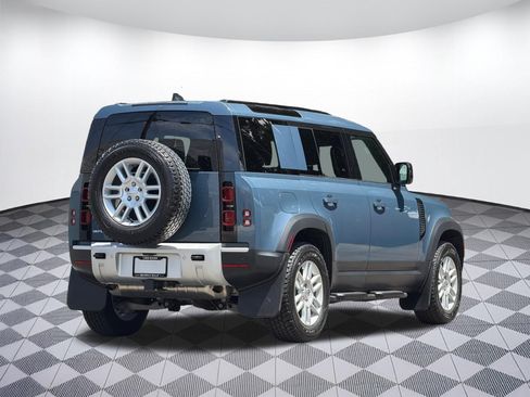 Used 2025 Land Rover Defender 110 S AWD/4WD image 9