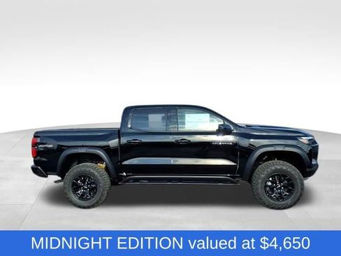 New 2026 Chevrolet Colorado ZR2 w/ Midnight Edition image 2