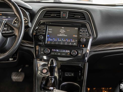 Used 2016 Nissan Maxima Platinum image 35