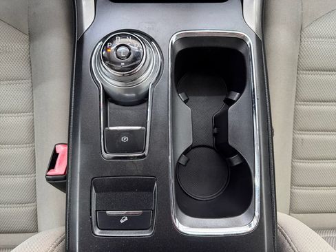 Used 2019 Ford Fusion S FWD image 39