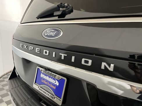 Used 2024 Ford Expedition Max Limited AWD/4WD image 11