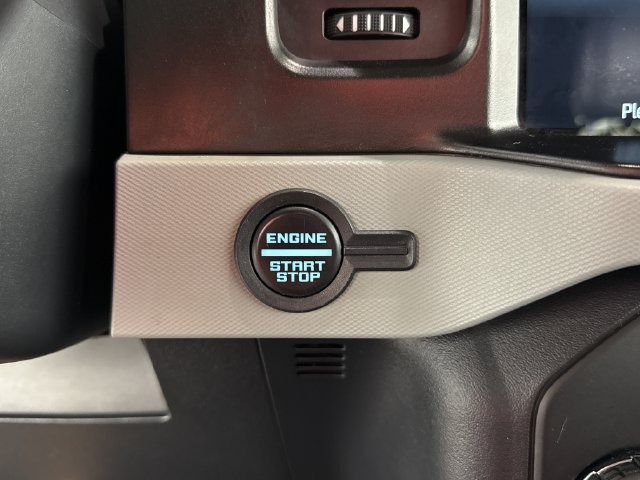 Used 2021 Ford Bronco Badlands AWD/4WD image 4