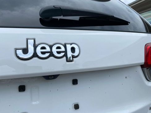Used 2014 Jeep Grand Cherokee Limited RWD image 23