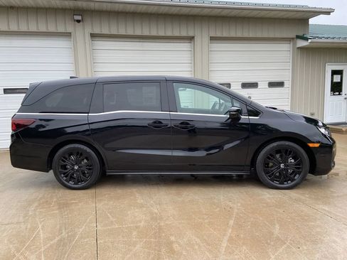 Used 2025 Honda Odyssey Sport-L image 7