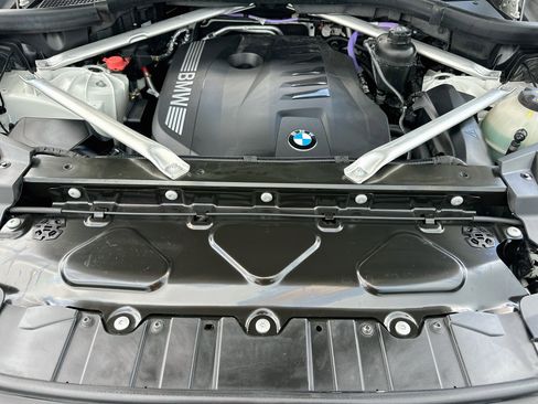 Used 2024 BMW X5 sDrive40i w/ M Sport Package RWD image 34