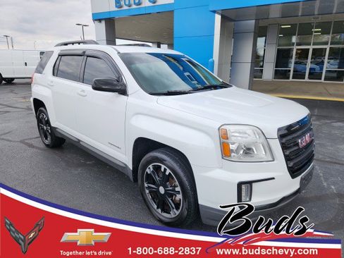 Used 2017 GMC Terrain SLT w/ Open Road Package image 1