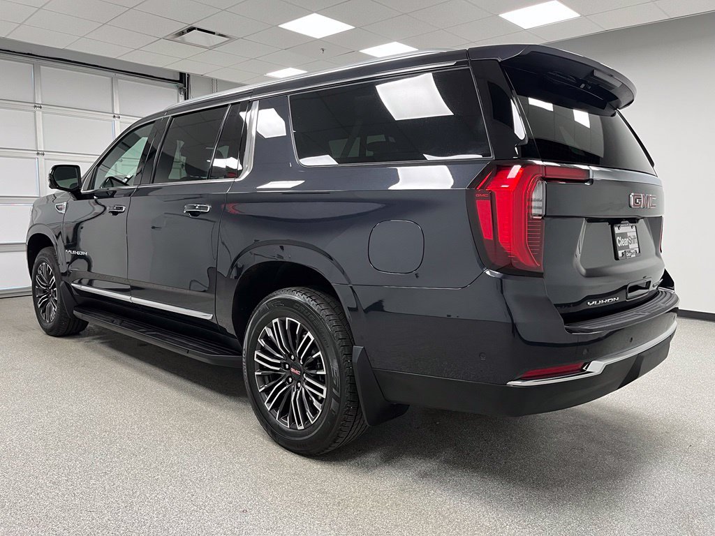 Used 2025 GMC Yukon XL Elevation w/ LPO, Get Active Package AWD/4WD image 8