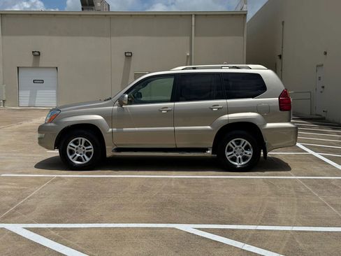 Used 2005 Lexus GX 470 AWD/4WD image 4