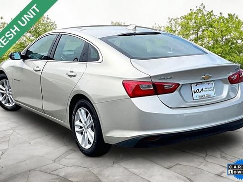 Used 2016 Chevrolet Malibu Hybrid FWD image 11