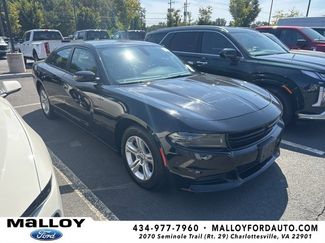 Used 2023 Dodge Charger SXT image 1