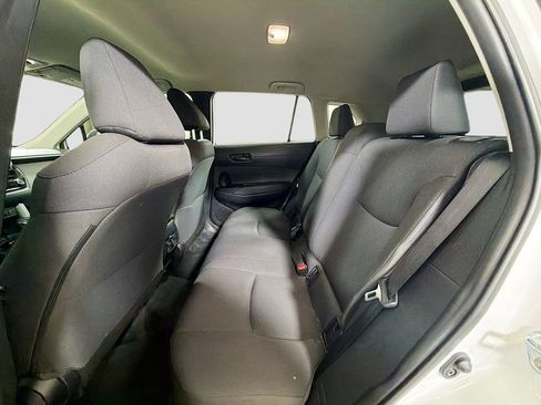 Used 2024 Toyota Corolla Cross LE FWD image 23