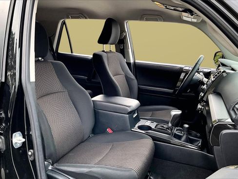 Used 2024 Toyota 4Runner TRD Off-Road image 22