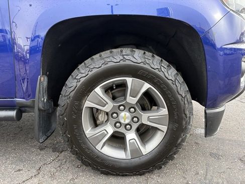 Used 2017 Chevrolet Colorado Z71 image 10