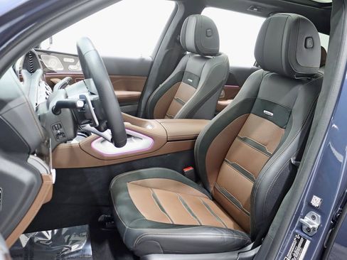 Used 2024 Mercedes-Benz GLS 63 AMG 4MATIC image 31