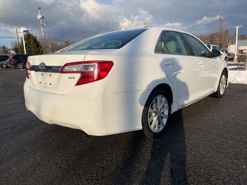 Used 2014 Toyota Camry XLE image 7