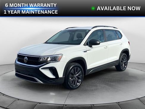 Used 2022 Volkswagen Taos S image 1