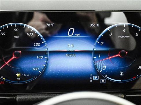 Used 2022 Mercedes-Benz GLA 250 4MATIC image 11