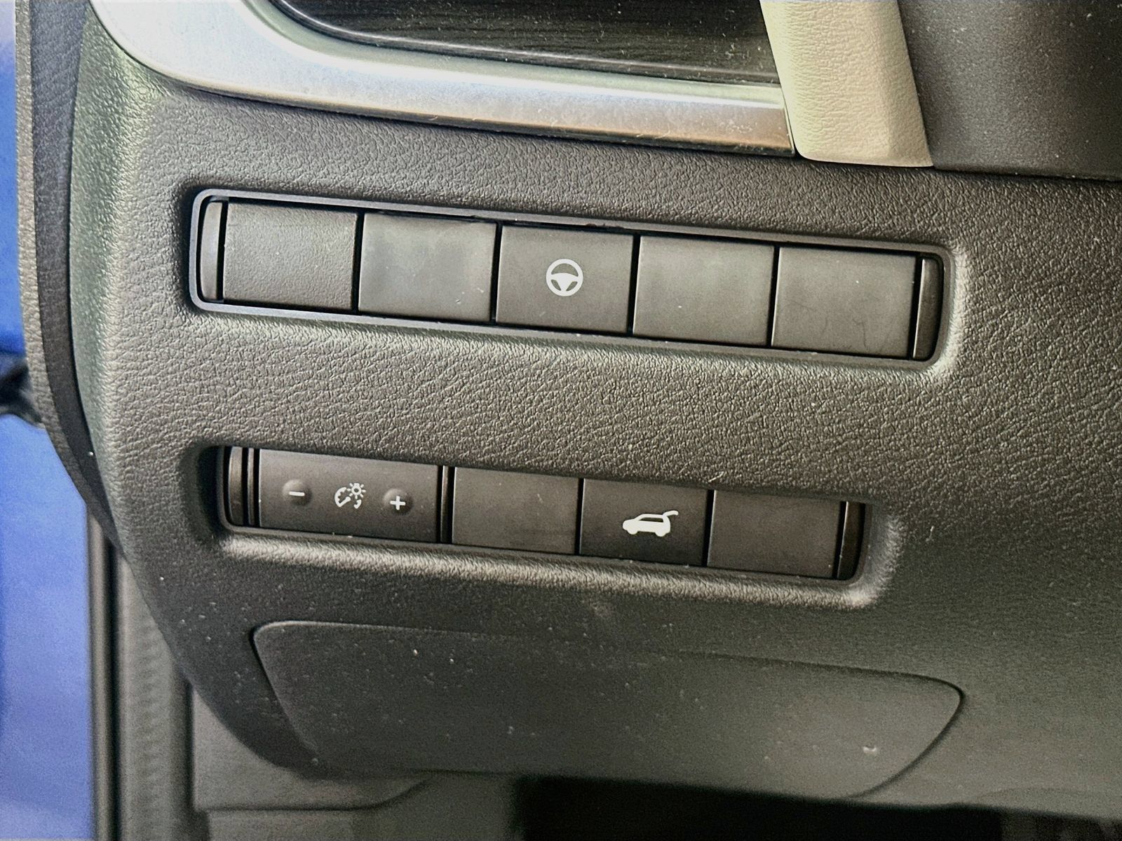 Used 2021 Nissan Rogue SL w/ Premium Package FWD image 10