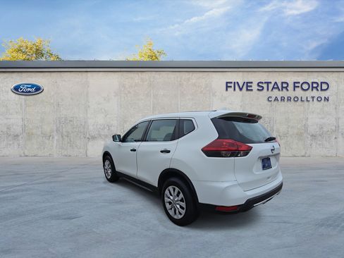 Used 2019 Nissan Rogue S FWD image 6