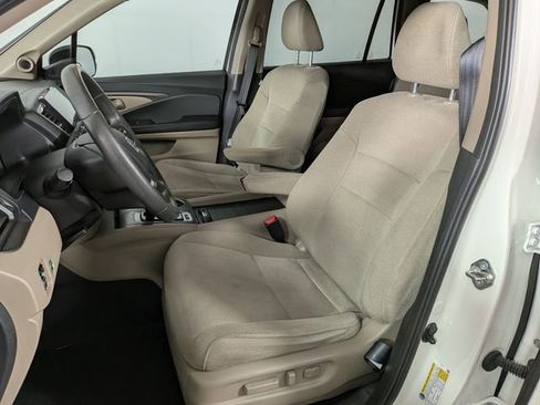 Used 2019 Honda Pilot EX image 14